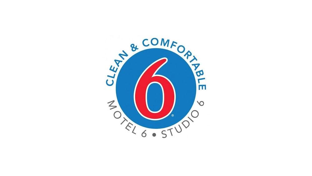 Motel 6-La Place, La المظهر الخارجي الصورة