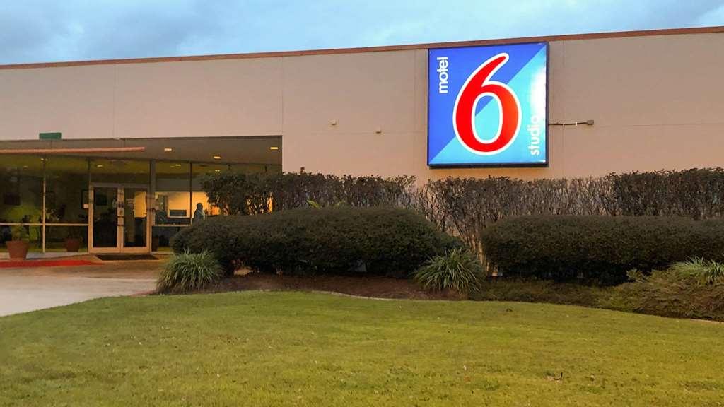 Motel 6-La Place, La المظهر الخارجي الصورة
